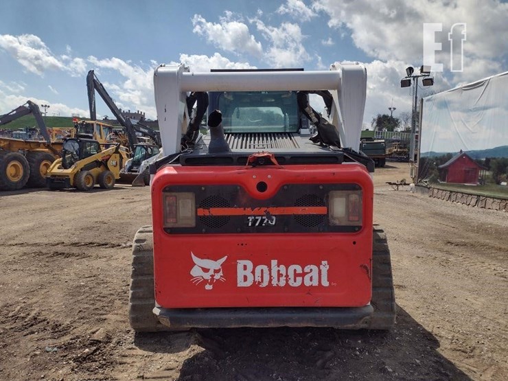 2022-bobcat-t770-image-4