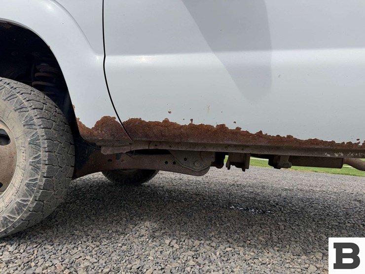 2011-ford-f350-image-14