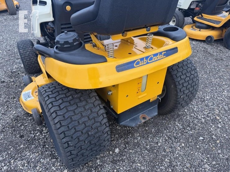 2006-cub-cadet-lt1045-image-8