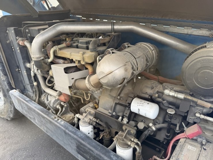 2014-genie-gth844-image-20