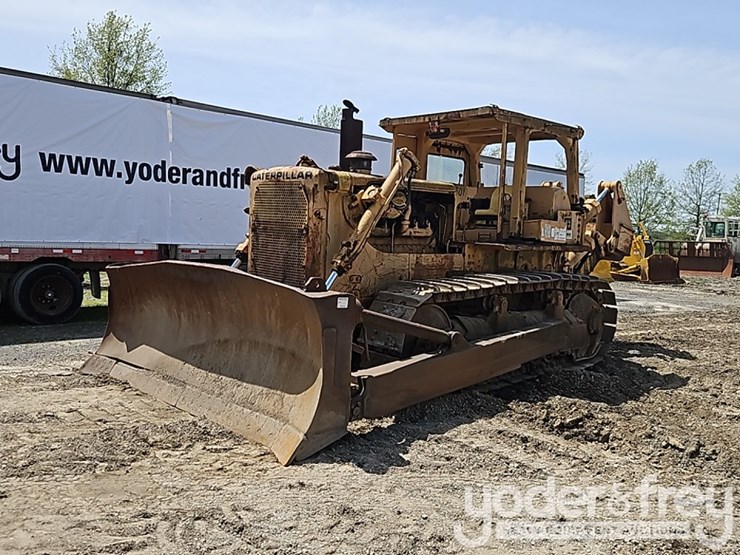 caterpillar-d8h-image-1