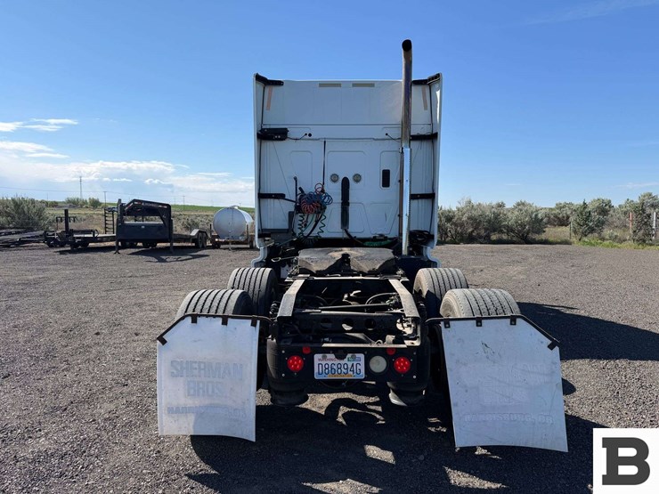 2012-international-prostar-image-4