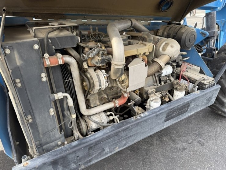 2014-genie-gth844-image-19