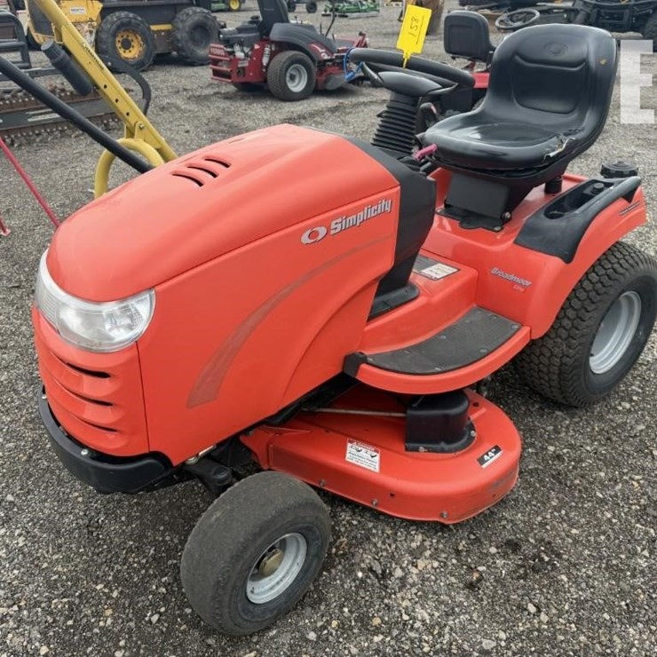 2010 SIMPLICITY BROADMOOR