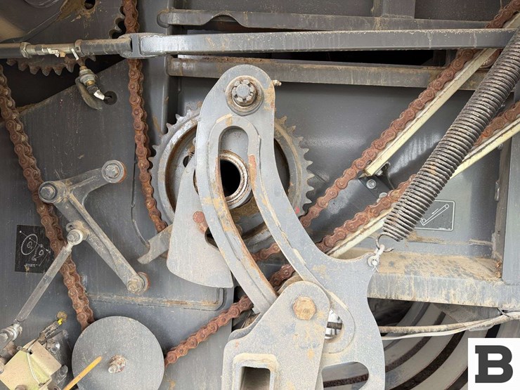 2018-massey-ferguson-2290-image-27