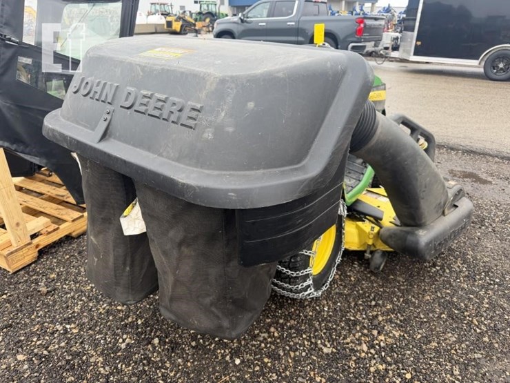 2011-john-deere-x360-image-12