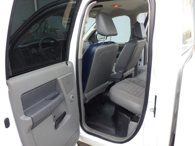 2007-dodge-ram-1500-image-7