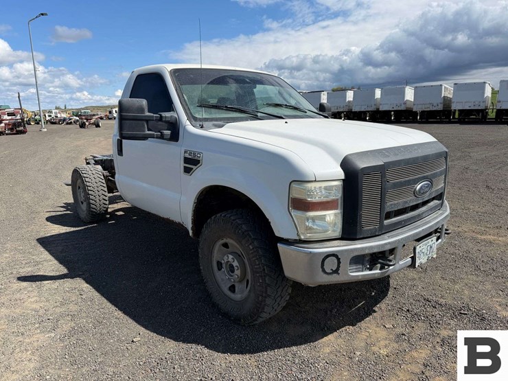 2010-ford-f250-image-7