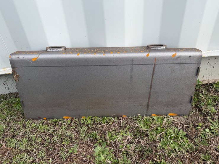 #568-•-#567-•-mini-skid-steer-mounting-plate-image-1