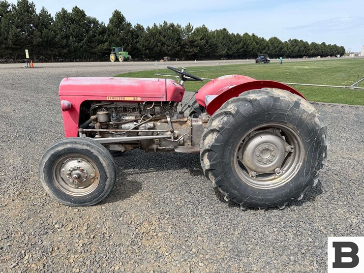1958-massey-ferguson-to35-image-2