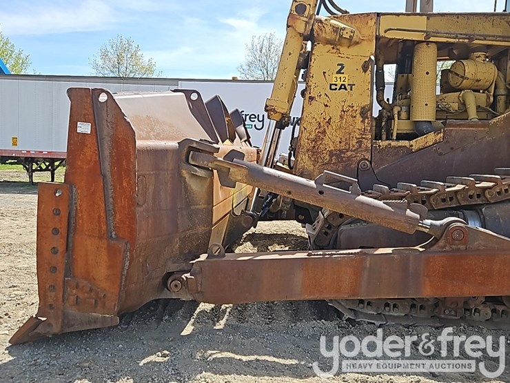 1980-caterpillar-d10-image-16