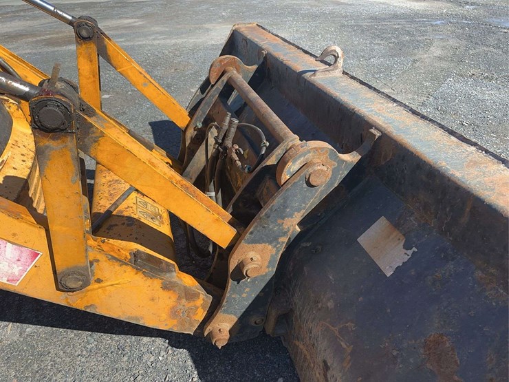 2012-jcb-3cx-image-13