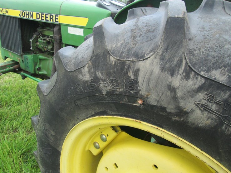 1976-john-deere-2040-image-6