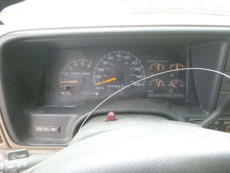 2002-chevrolet-3500-image-20