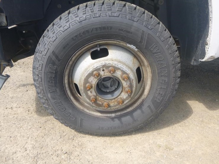 2009-ford-f350-image-23
