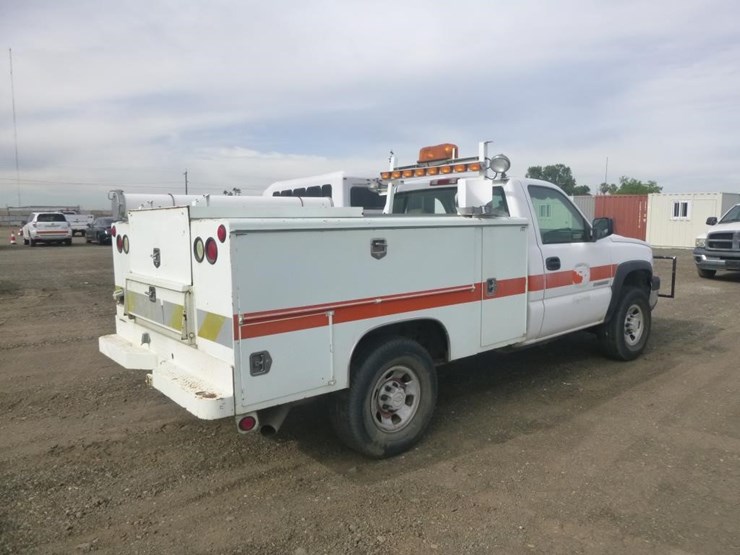 2007-chevrolet-2500-image-4