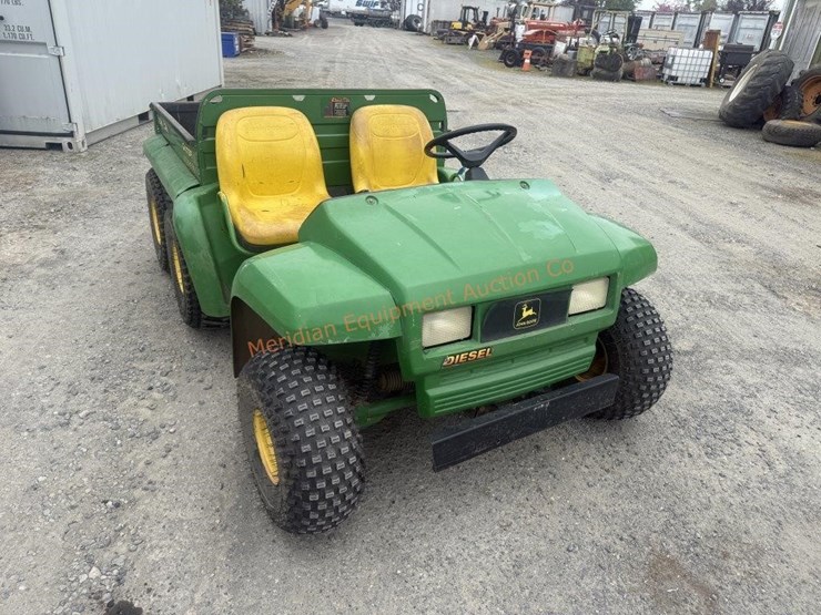 john-deere-gator-image-7