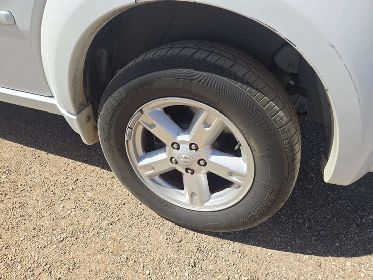 2011-dodge-nitro-image-5