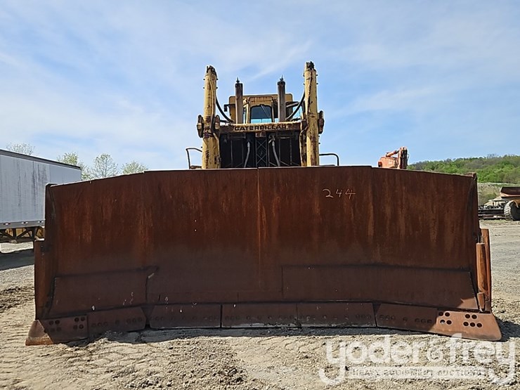 1980-caterpillar-d10-image-15