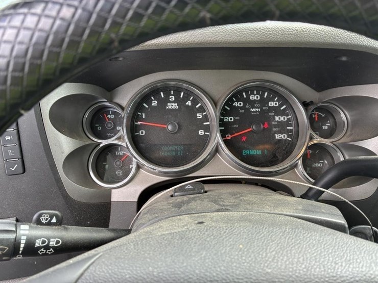 2012-gmc-sierra-2500-image-15