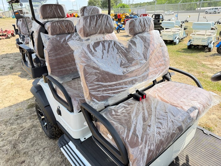 #578-•-#577-•-golf-cart-image-7