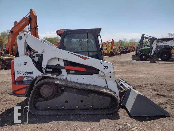 2013-bobcat-t770-image-3