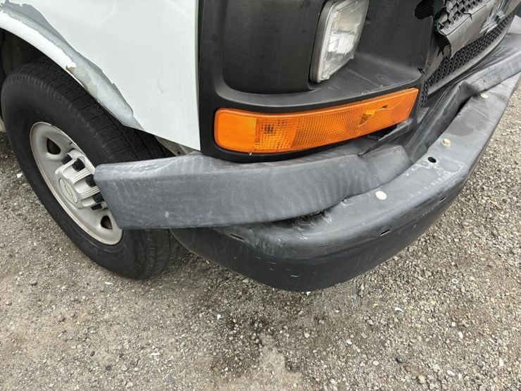 2007-chevrolet-express-2500-image-7