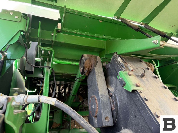 2015-john-deere-l340-image-28