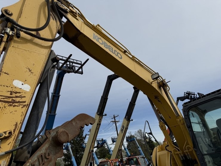 2016-kobelco-sk140sr-image-20