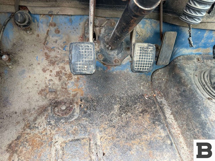 1976-ford-f750-image-38