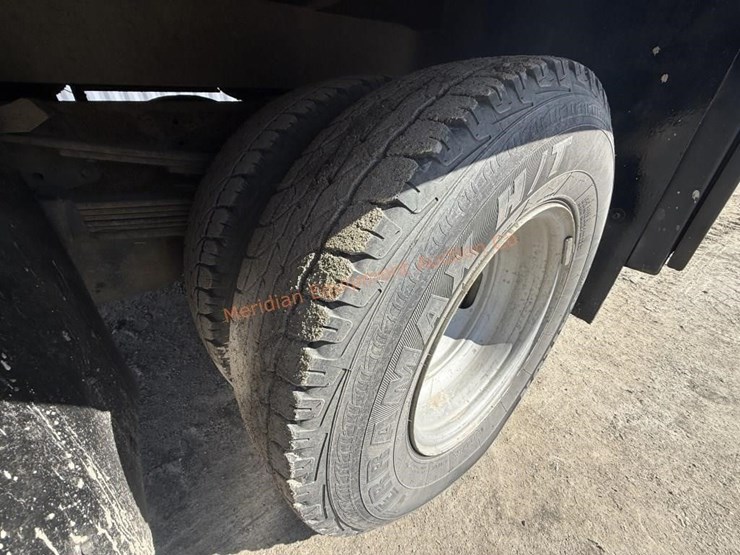 2005-chevrolet-silverado-3500-image-15