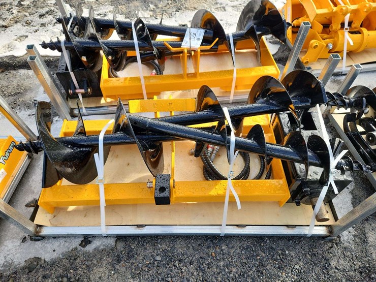 future-skid-steer-loader-auger-image-1