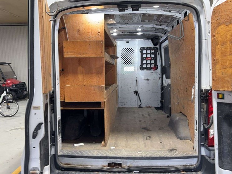 2018-ford-transit-image-11