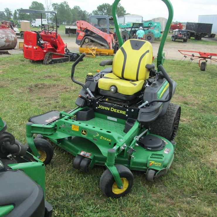 JOHN DEERE Z960M