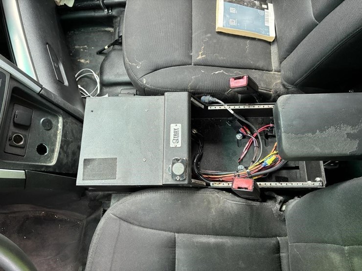 2015-ford-explorer-police-interceptor-image-21