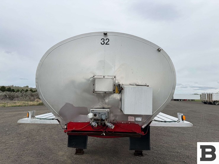 1972-brenner-tank-trailer-image-8