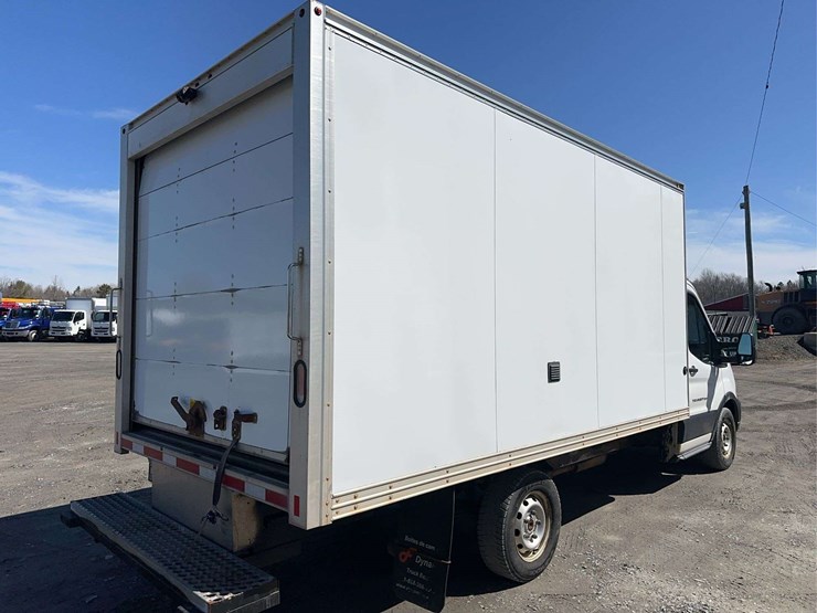 2020-ford-transit-image-5