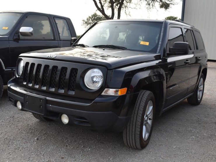 2016-jeep-patriot-image-1