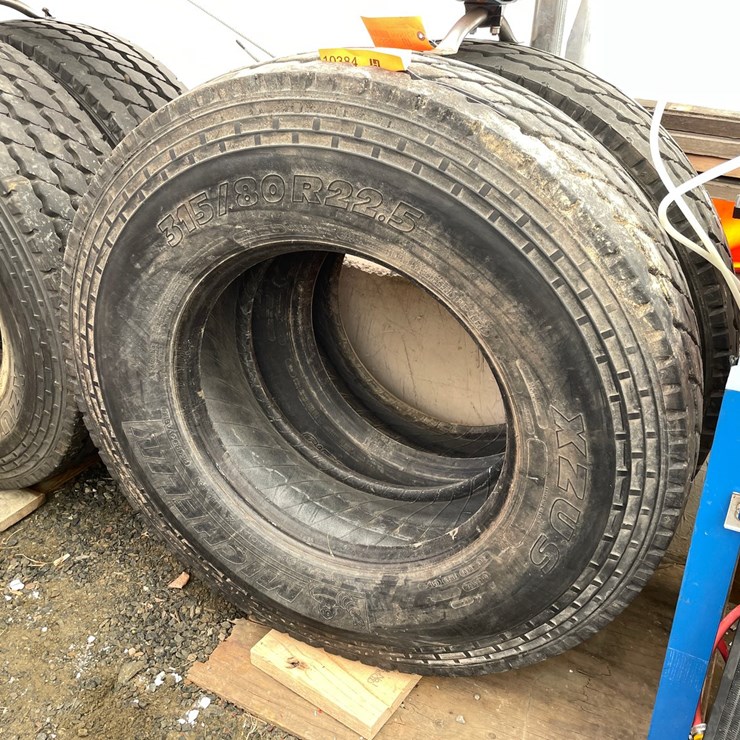 #10384 • (2) Michelin 315/80R22.5 Tires