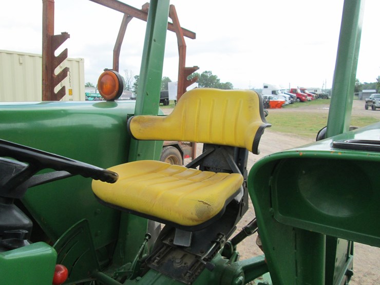 john-deere-2550-image-37