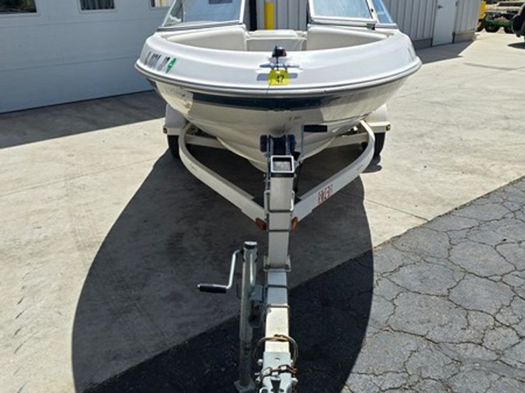 #47-•-bayliner-capri-1750-17'-fiberglass-bowrider-boat-image-9