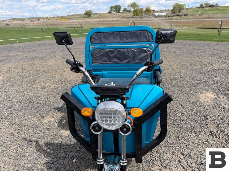 2025-ir-iret13-electric-tricycle-image-10