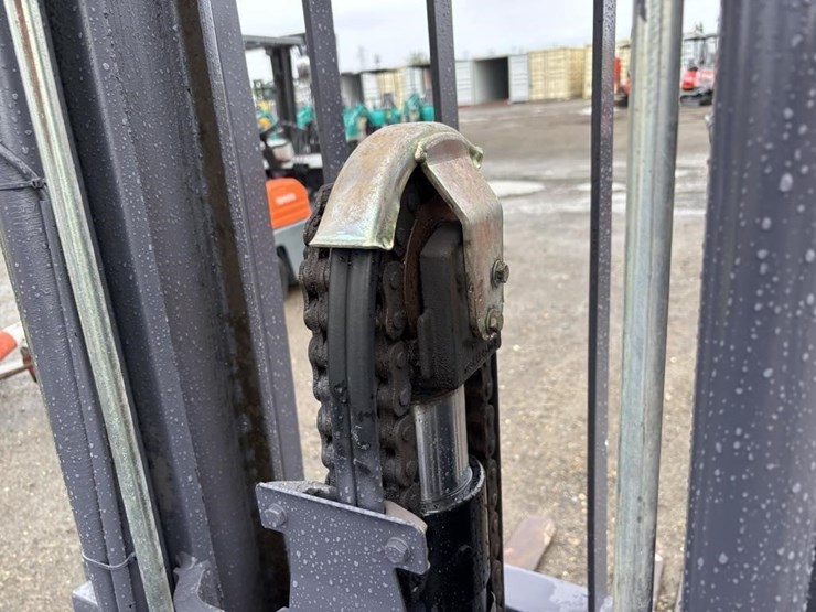 2017-linde-h35t-image-14