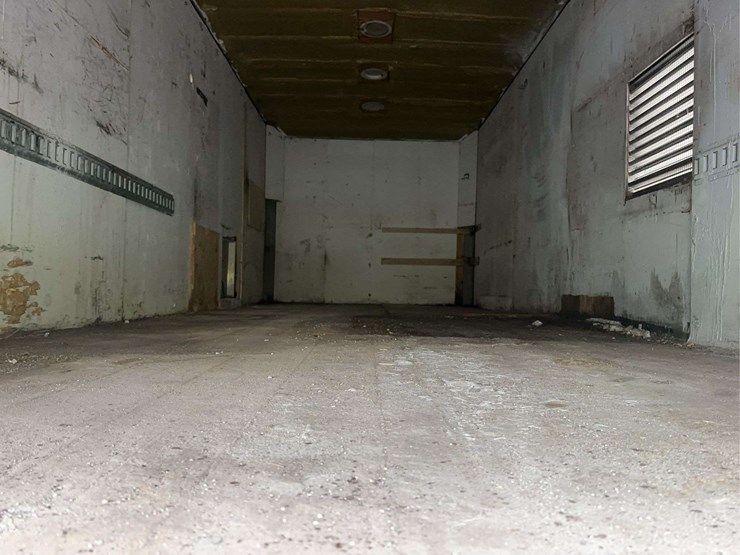 2020-hino-195-image-21