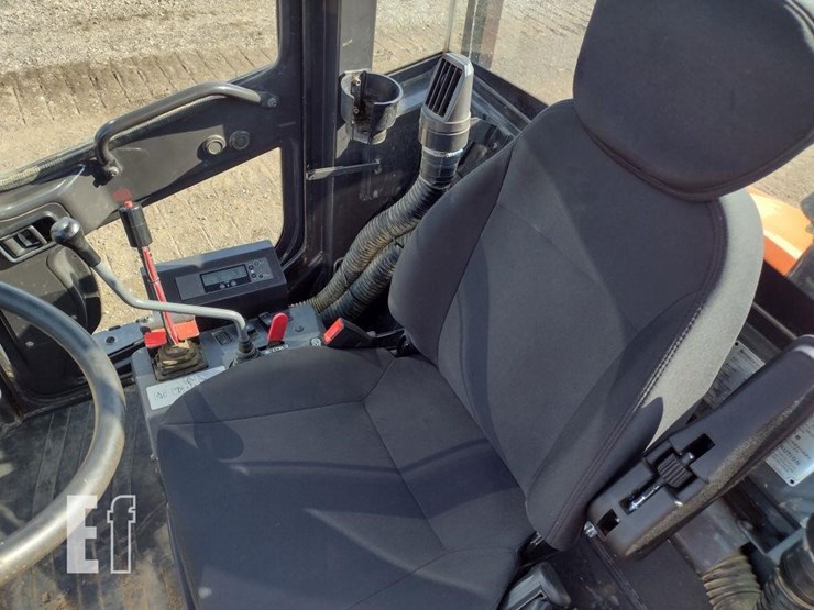 hitachi-zw80-5b-image-12