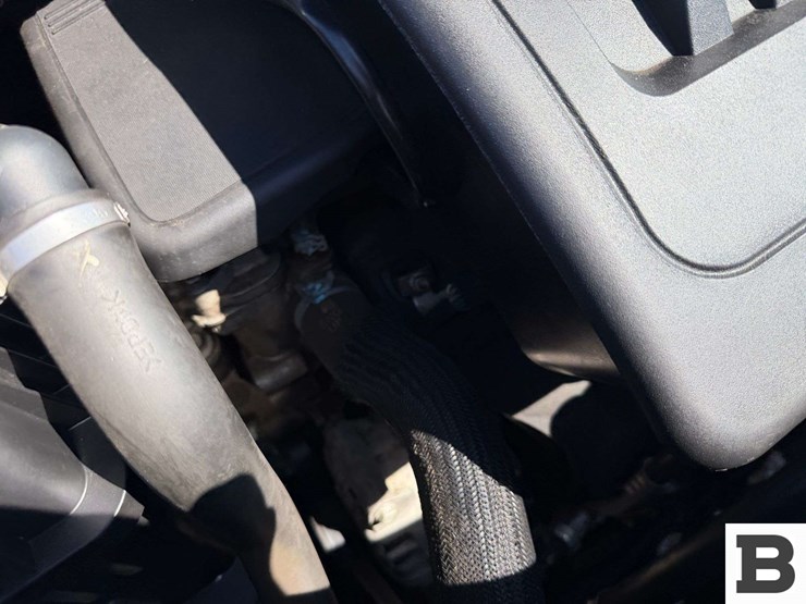 2012-chevrolet-equinox-image-33