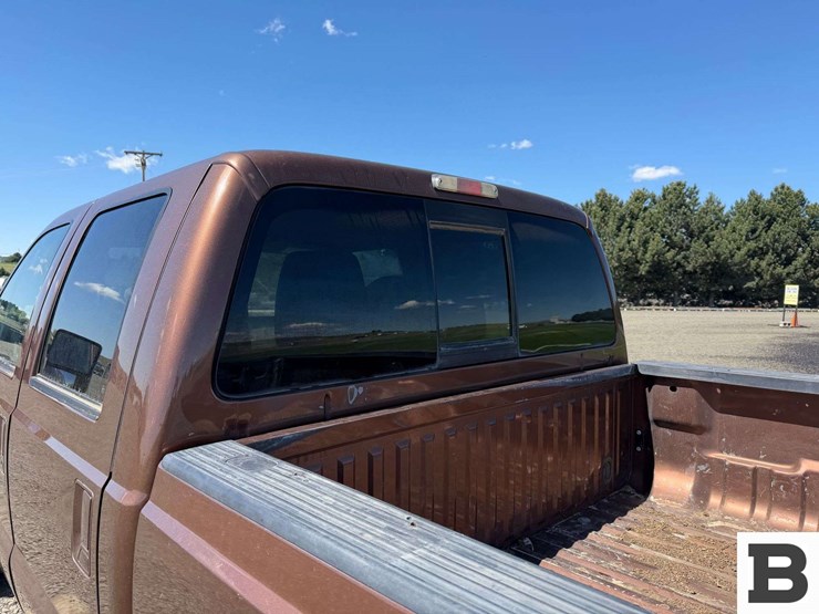 2011-ford-f350-image-16