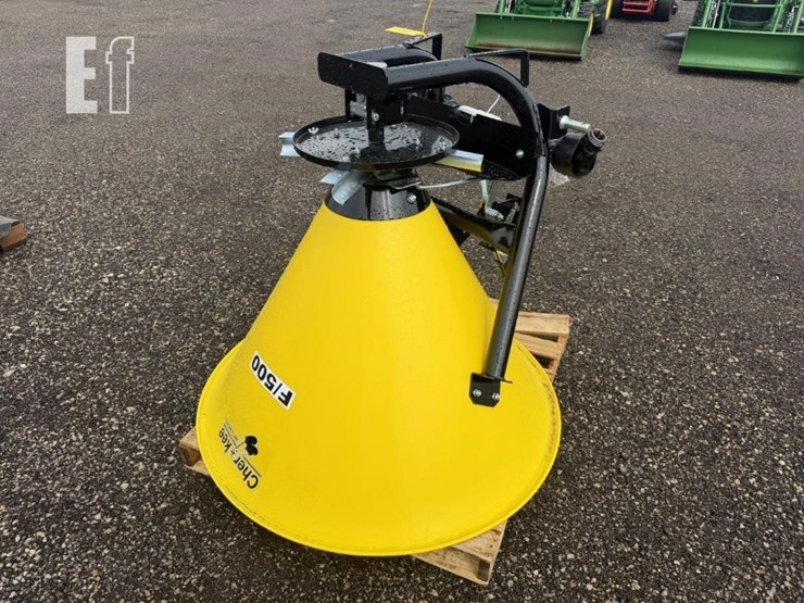 2026-cherokee-f500-image-1