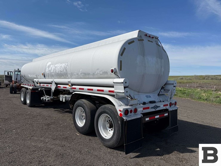 1990-beall-tanker-image-3