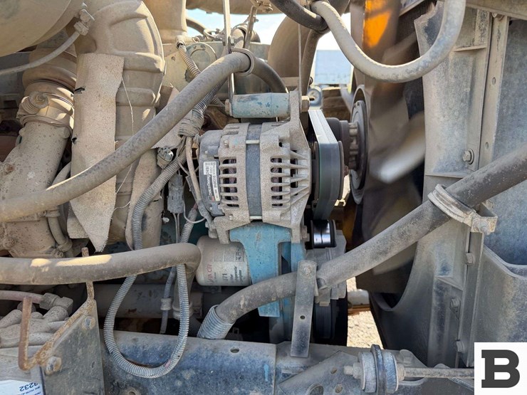 1998-international-f-4900-cab-&-chassis-truck-image-43